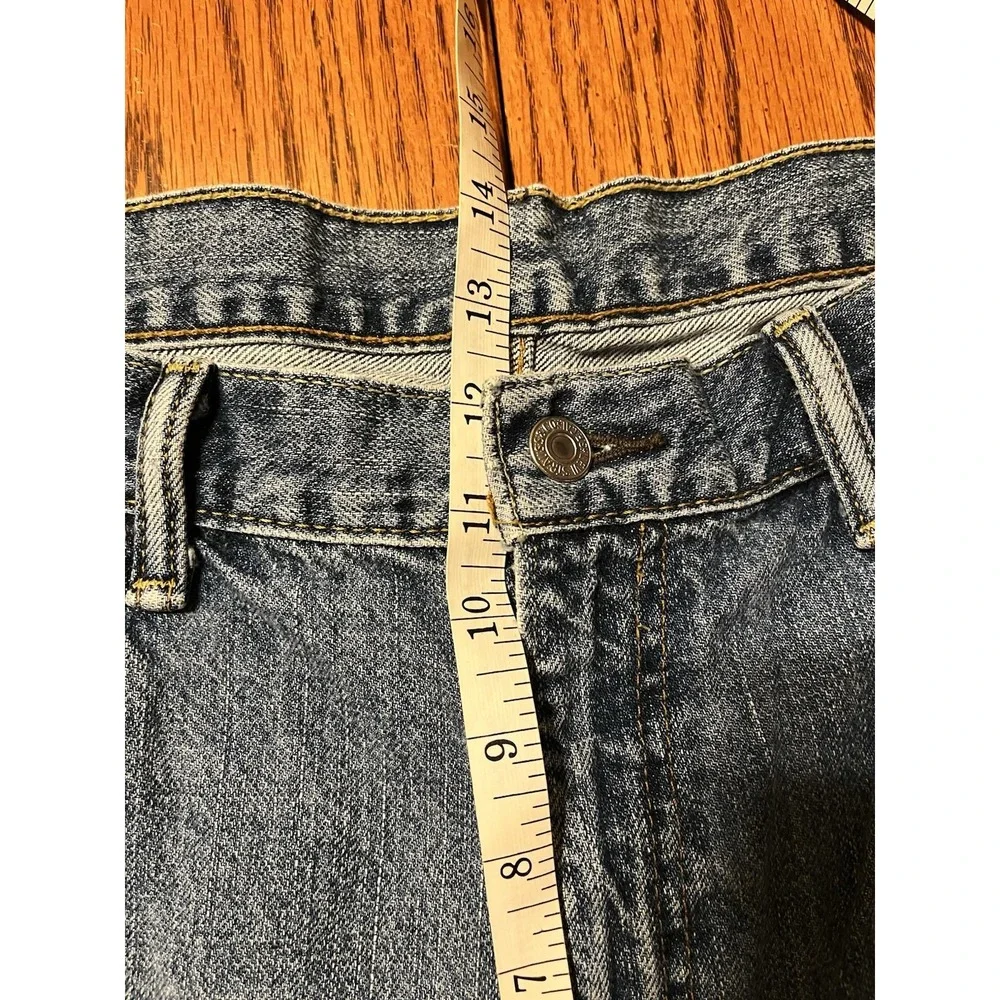 Levis 550 Jean Shorts Mens 36 Medium wash Denim Red Tab Relaxed Fit‎